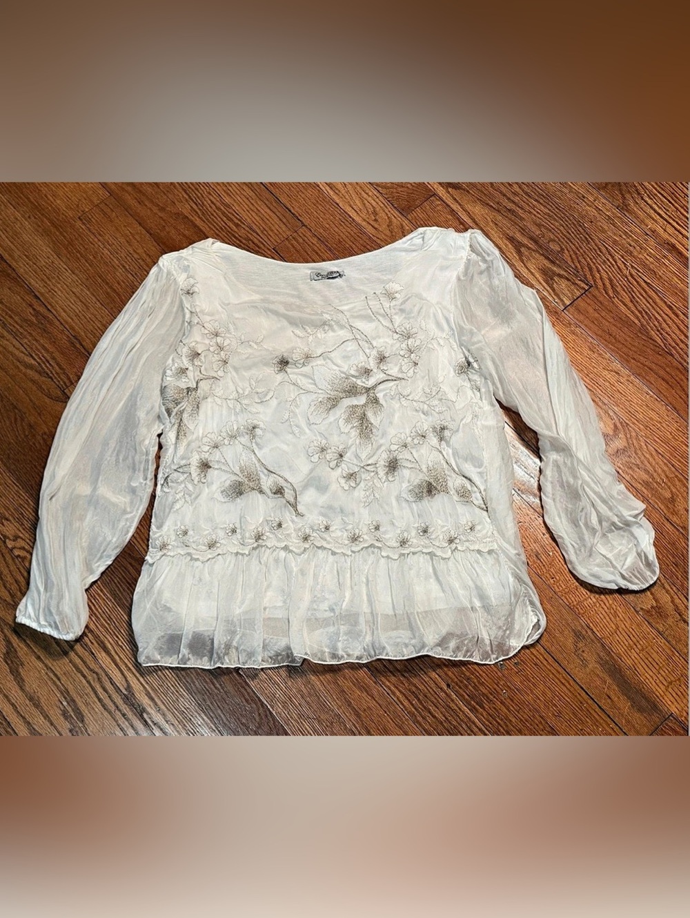Elena Baldi Floral Embroidered Long Sleeve Blouse in White Silver